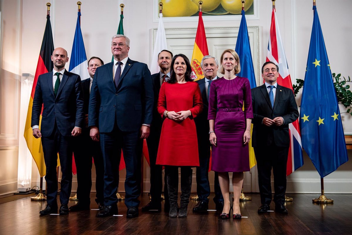 L'Espagne plaide avec d'autres pays européens pour mobiliser de nouveaux fonds pour l'Ukraine "à un moment décisif"