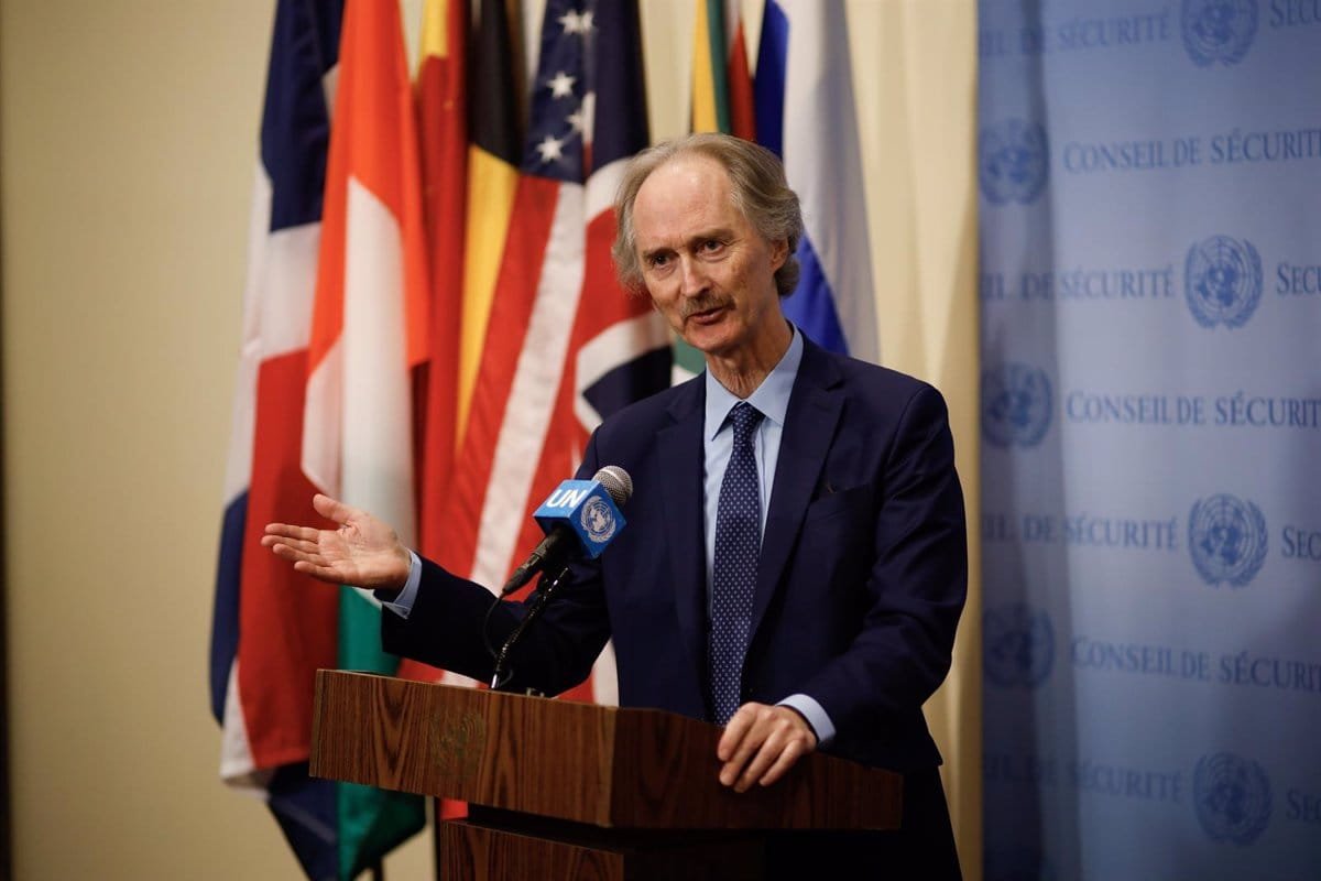 L'envoyé spécial de l'ONU pour la Syrie plaide pour une transition politique menée par les Syriens
