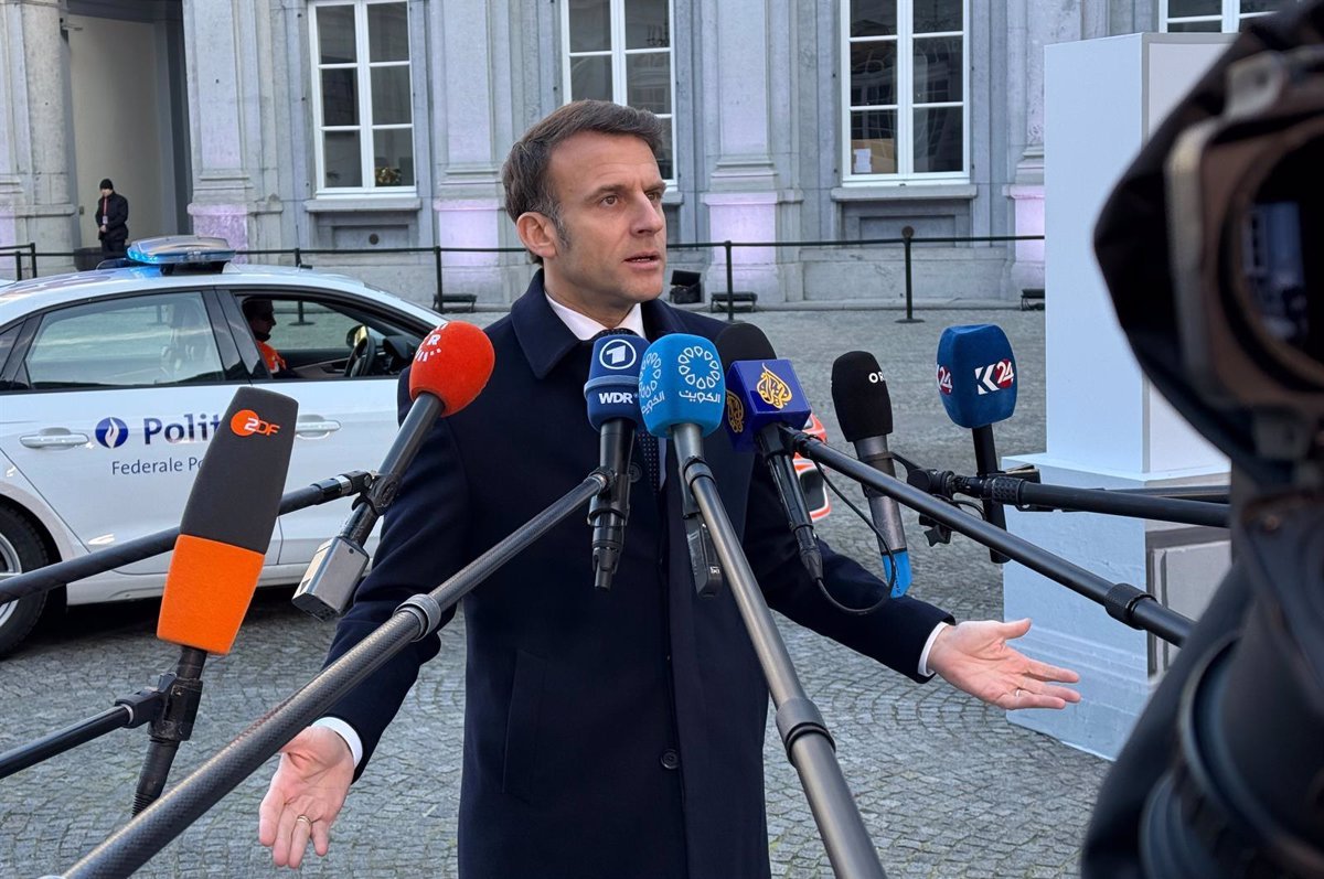 Macron propose aux autorités de transition syriennes qu'ils se joignent à la lutte contre l'État islamique