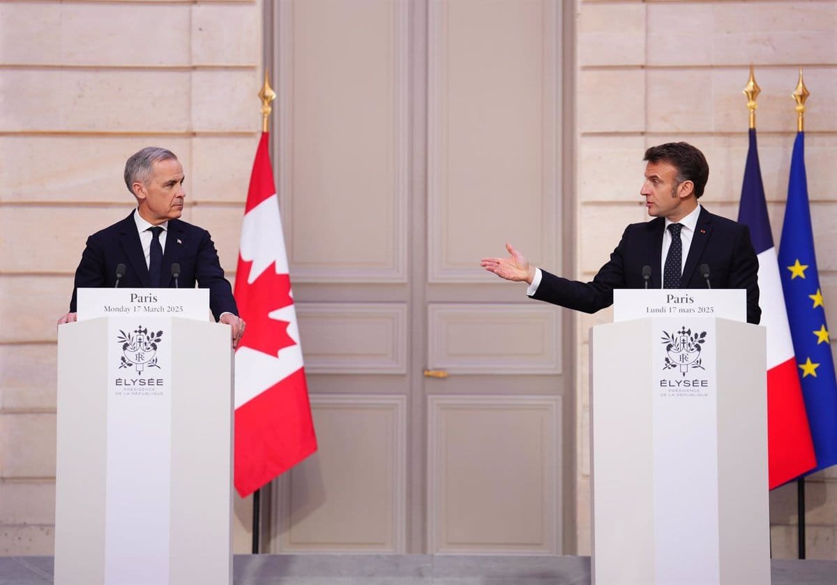 Macron décrit la France et le Canada comme des «pouvoirs pacifiques» qui recherchent des «engagements clairs» de la Russie
