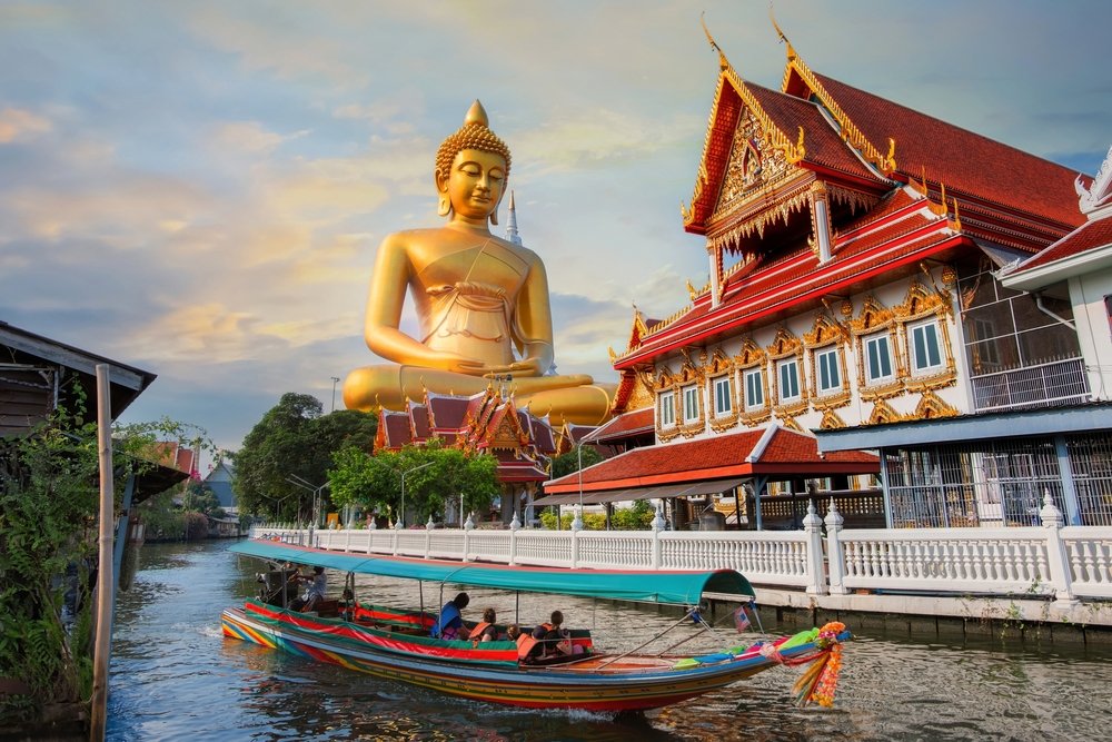 La Thaïlande approuve la législation historique avec des limites aux habitants