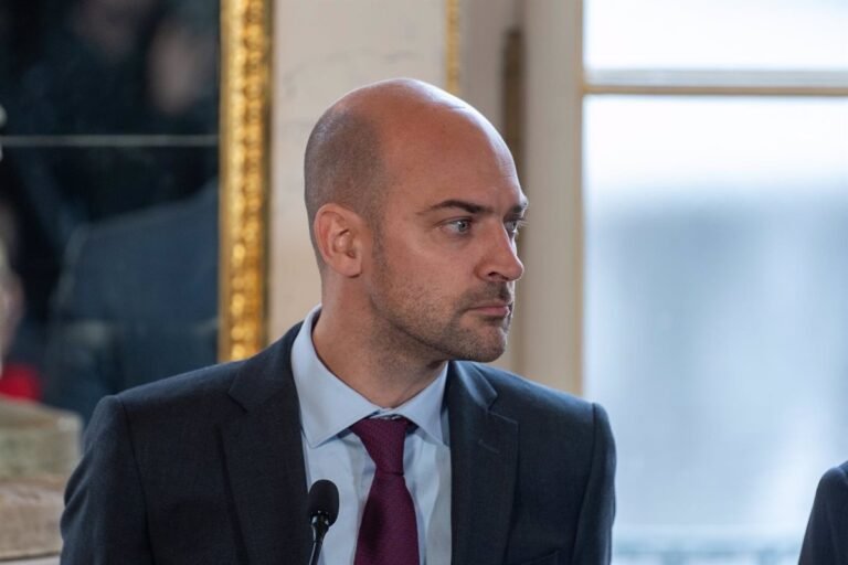 La France dénonce l’Iran devant l’ICJ dans le cas de deux français arrêtés il y a plus de trois ans