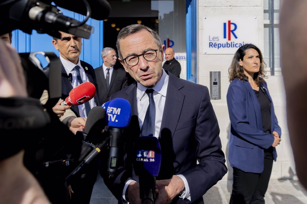 Le gouvernement français défend une "révolution criminelle" après les émeutes de la finale de la Ligue des champions à Paris